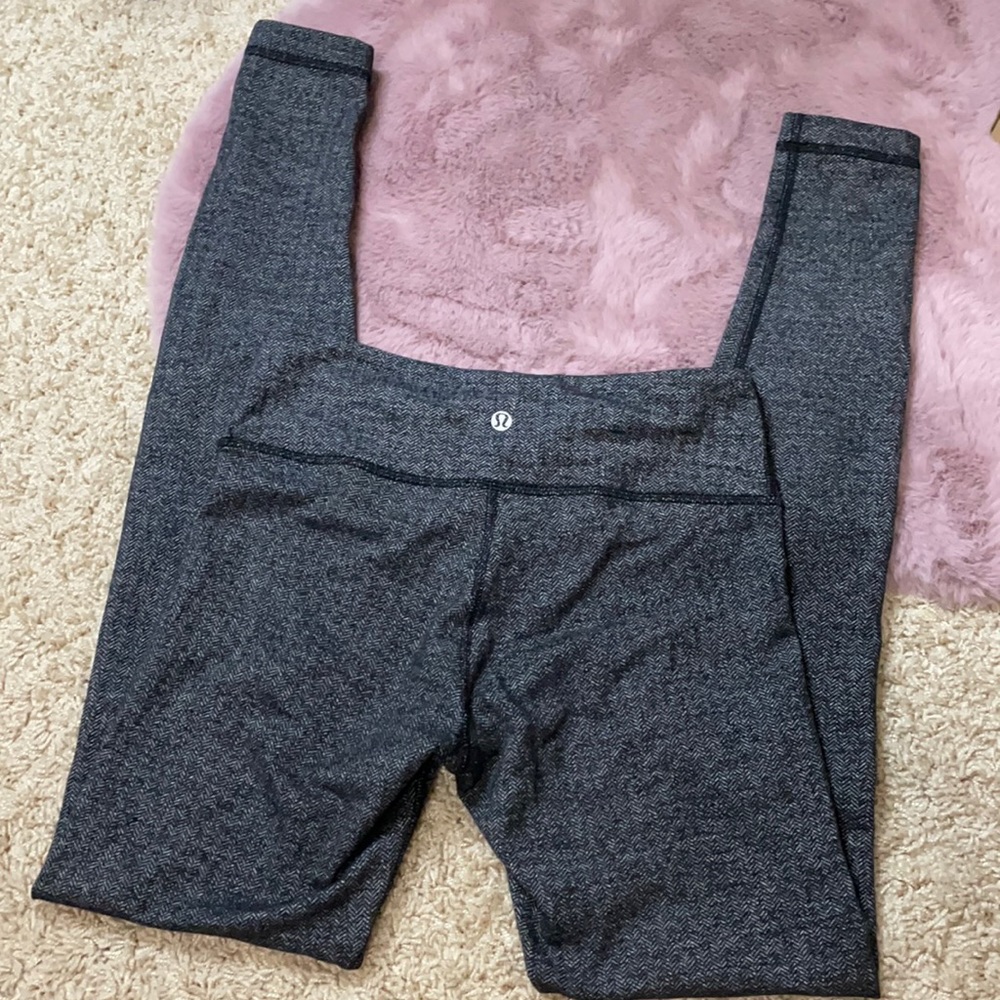 Lululemon Athletica full length leggings